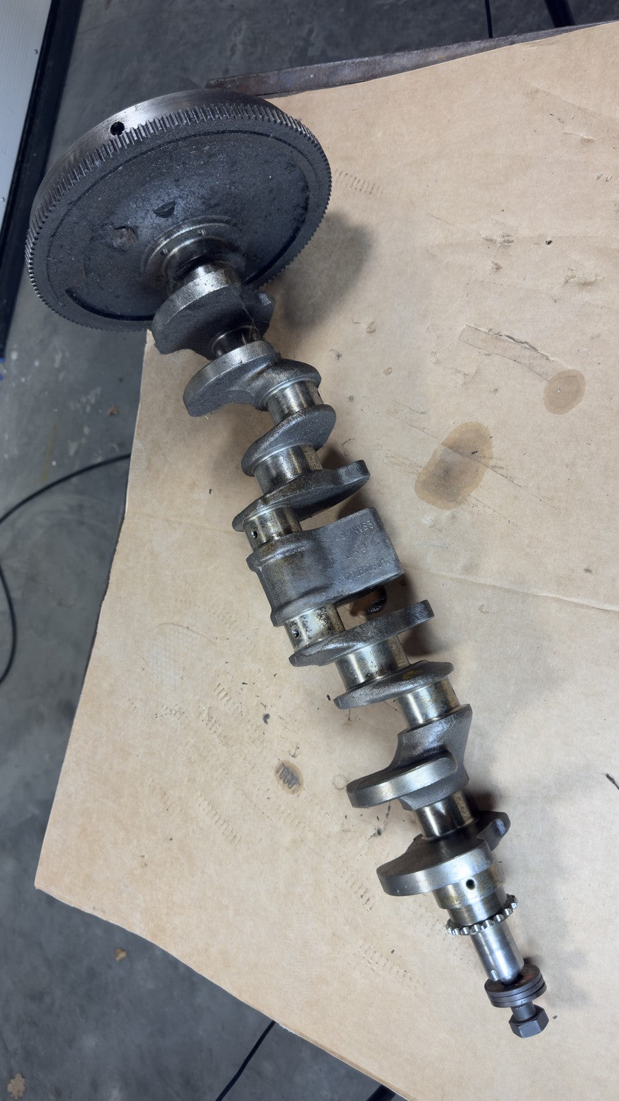 Mercedes M123 Kurbelwelle + Schwungrad 250 250 T W123 – Bild 1