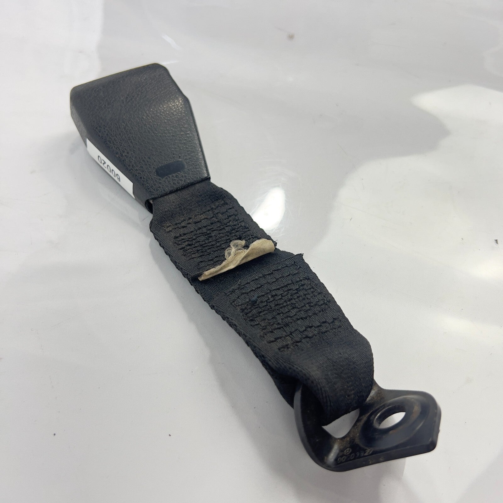 MercedesBenz A1238600469 Gurtschloss Sicherheitsgurt Verschluß Fondtür W116 – Bild 3