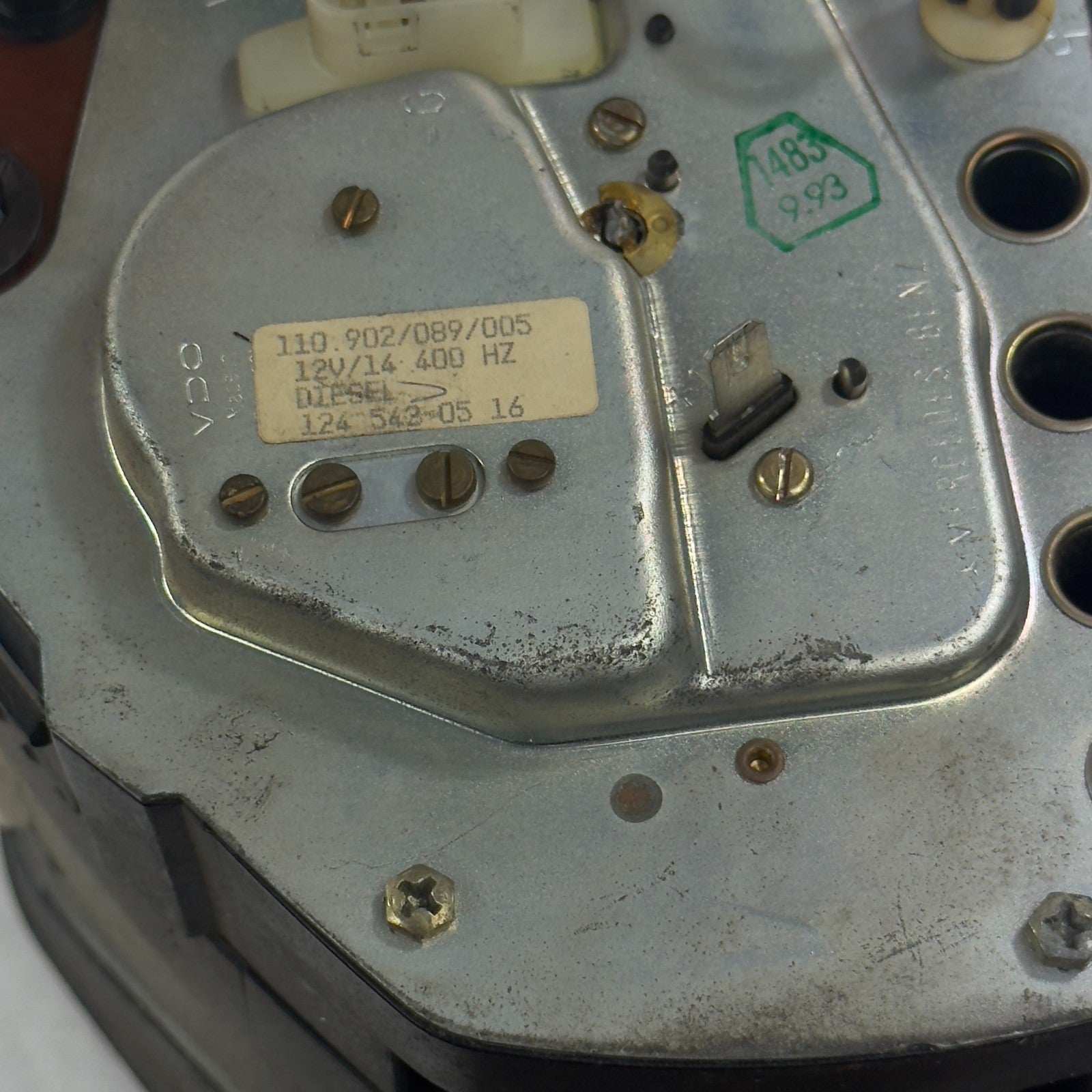 Mercedes W124 200D 200TD Tacho Kombiinstrument 180kmh Diesel A12454207667