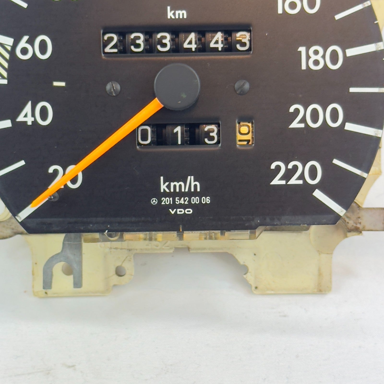 Mercedes W201 Tacho Tachometer Benzin 190 E 2.0 220kmh 20154200063