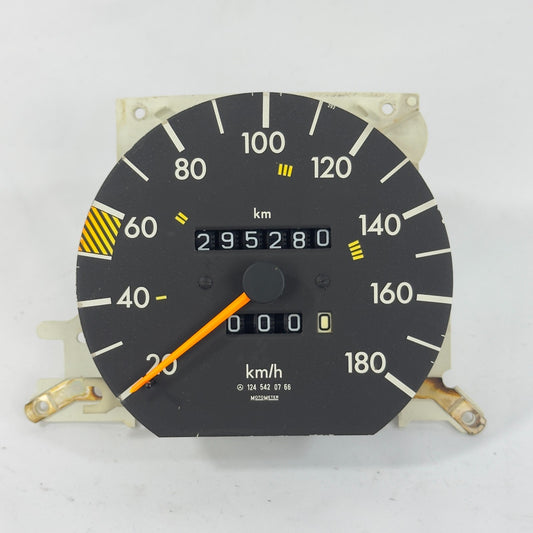 Mercedes W124 Tacho Tachometer Diesel E 200D 200TD 5 Gang VDO 180kmh 12454207660