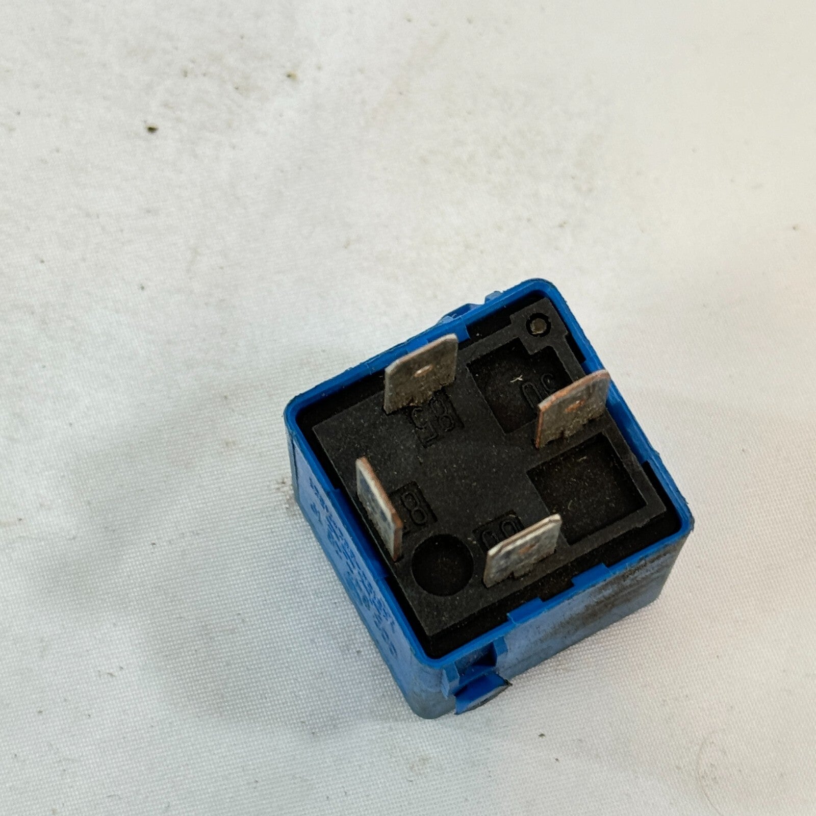 Mercedes-Benz Tyco Relais A0025422519 – Bild 7