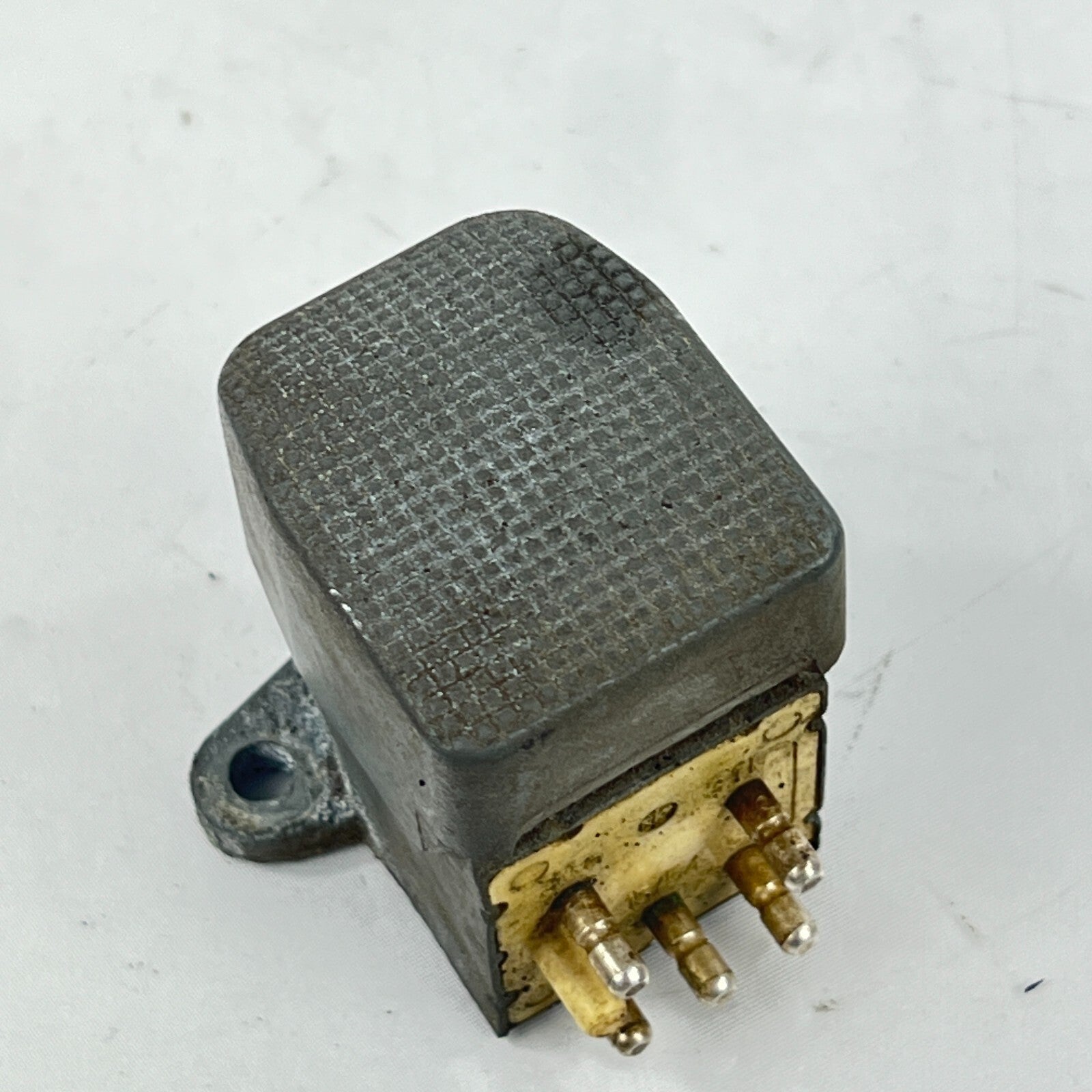 MercedesBenz A1088210751 Schalter Windschutzscheibe Waschanlage Fußschalter – Bild 4