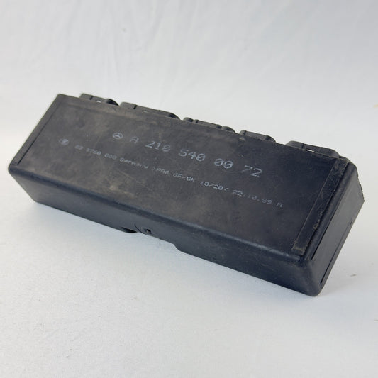 Mercedes K40 Relaiseinheit A2105400072 W210 E320 E420 – Bild 1