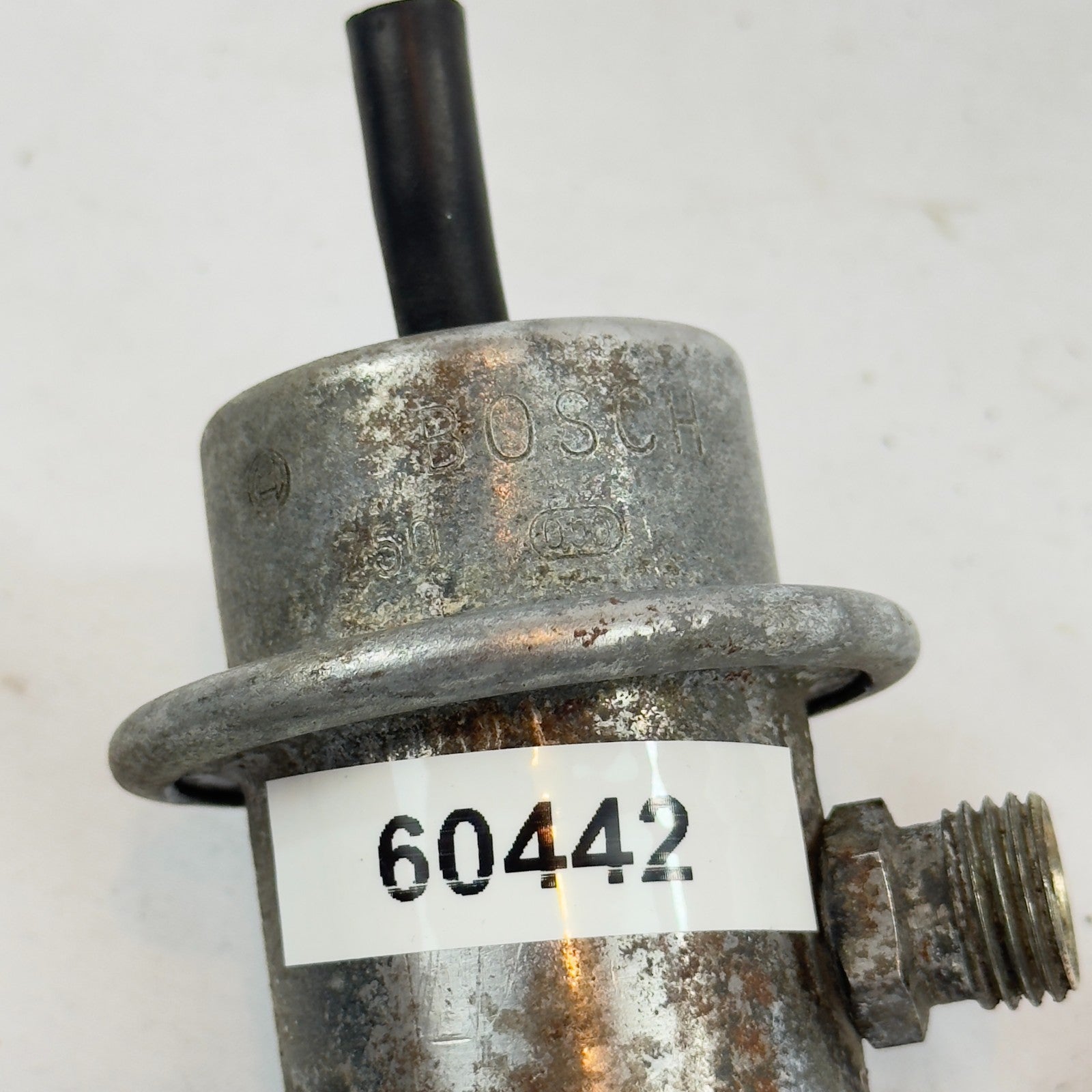 Mercedes W126 R129 W124 W201 Druckregler Kraftstoffdruckregler 0438161001 BOSCH7