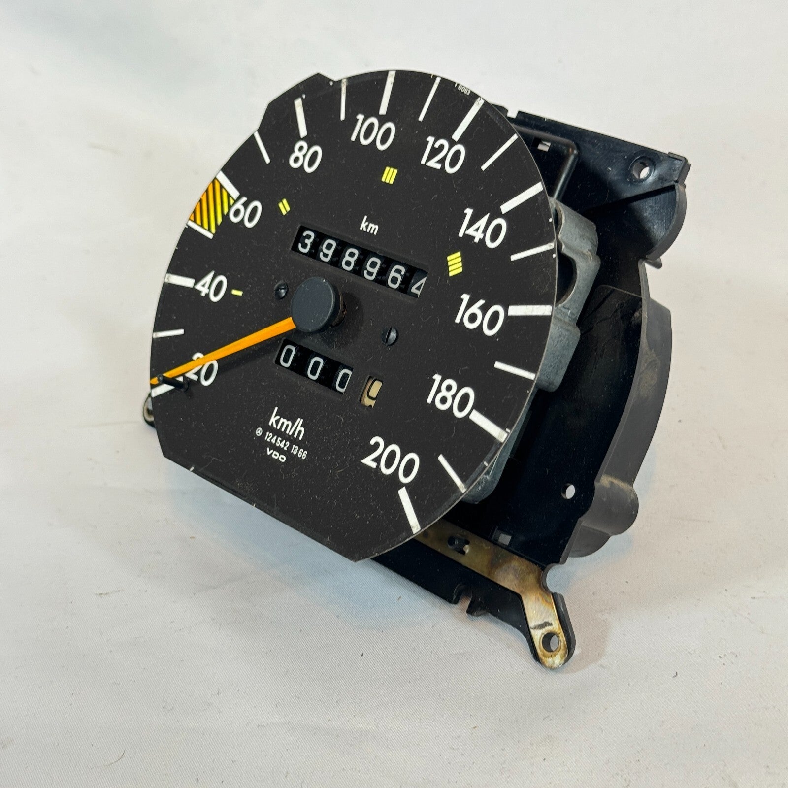 Mercedes W124 Tacho Kombiinstrument 200km/h 5 Gang VDO A1245423166 – Bild 2