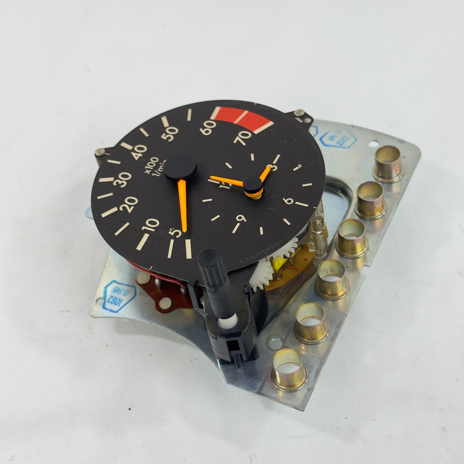 Mercedes W124 Drehzahlmesser 6Zyl Uhr Tacho Benzin DZM A12454201167