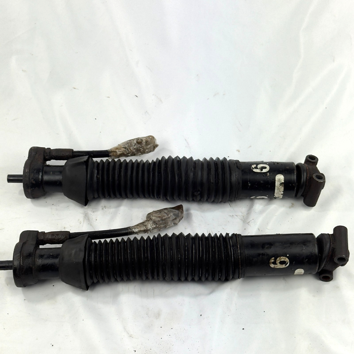Mercedes W124 Federbein Niveau Stoßdämpfer Niveauregulierung 6 A1243202313 Sachs6