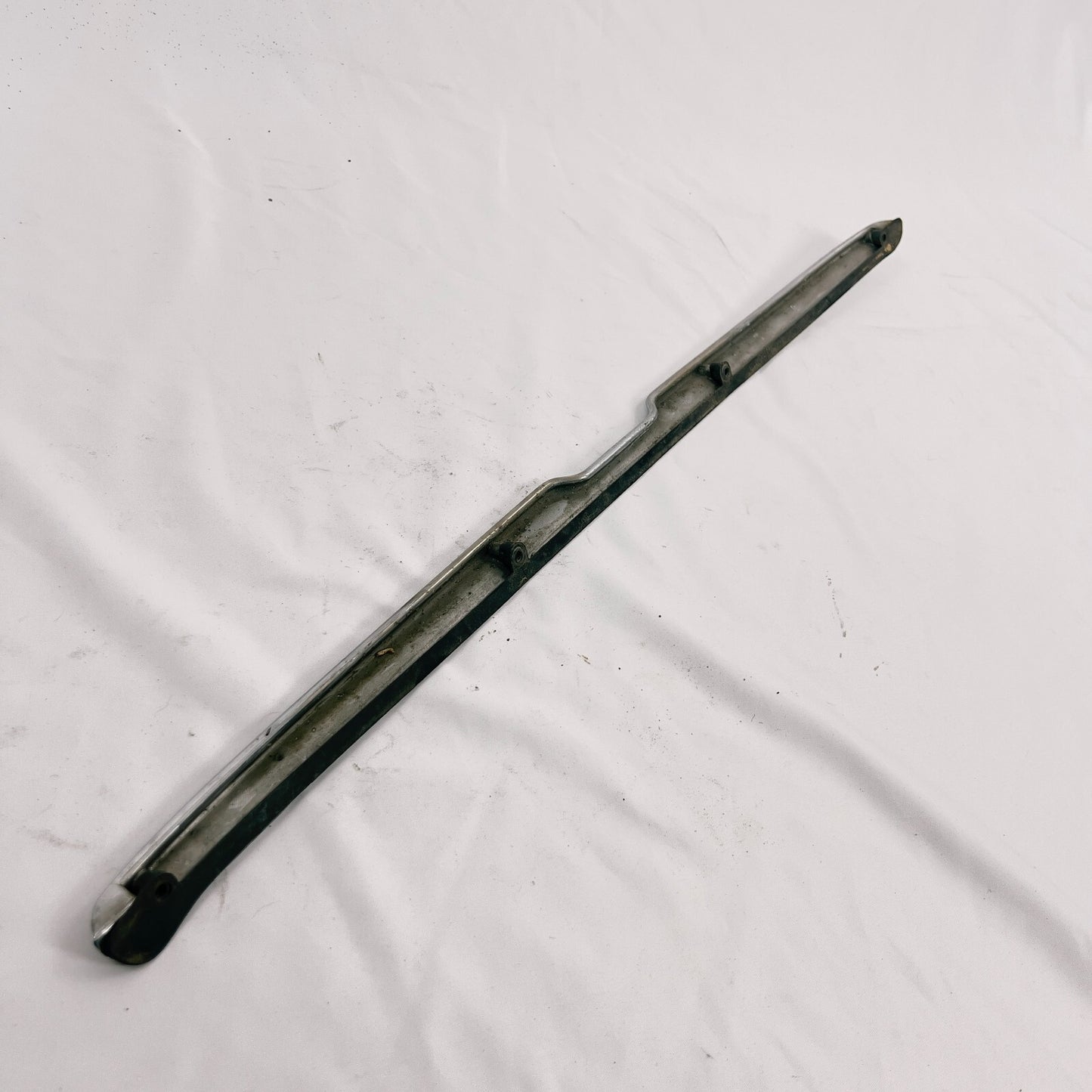 Mercedes W116 Zierstab Chomblende Heckklappe 1166900580 Oldtimer Rarität – Bild 9