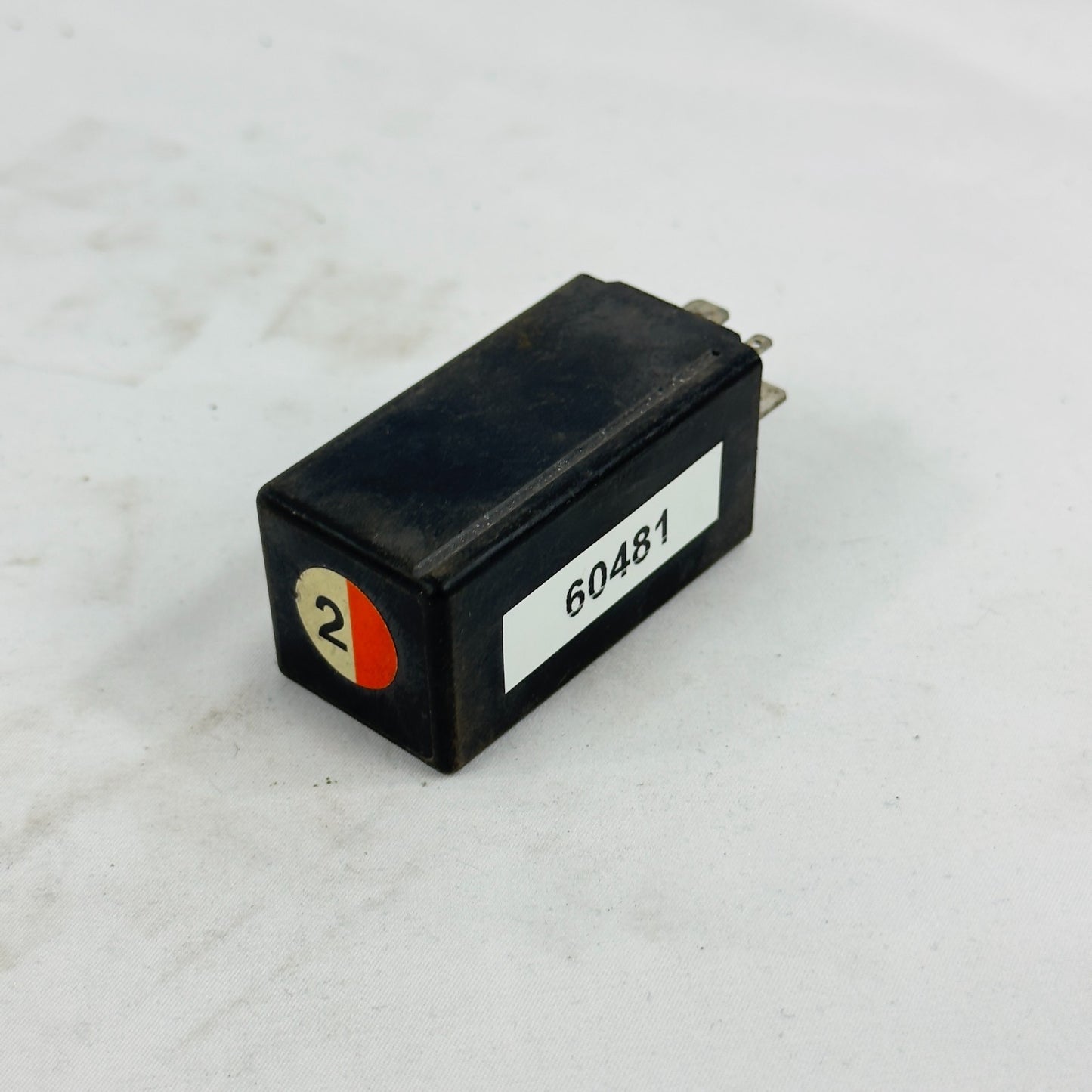 VW Relais 2 Öldruckkontrollgerät 813919082 Audi Seat Volkswagen Skoda Original1