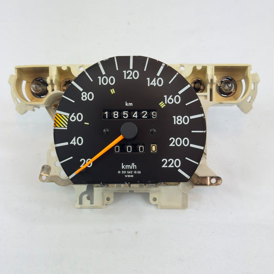 Mercedes W201 Tacho Tachometer Kombiinstrument E 2.0 2.3 2.6 Benzin 20154216060