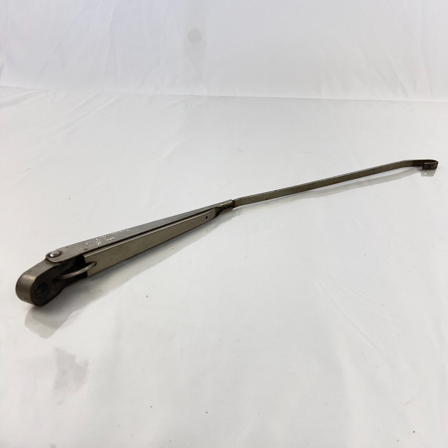 Mercedes Benz Scheibenwischerarm Wischerarm Bosch 480mm Kurz Links A1168202744 – Bild 3