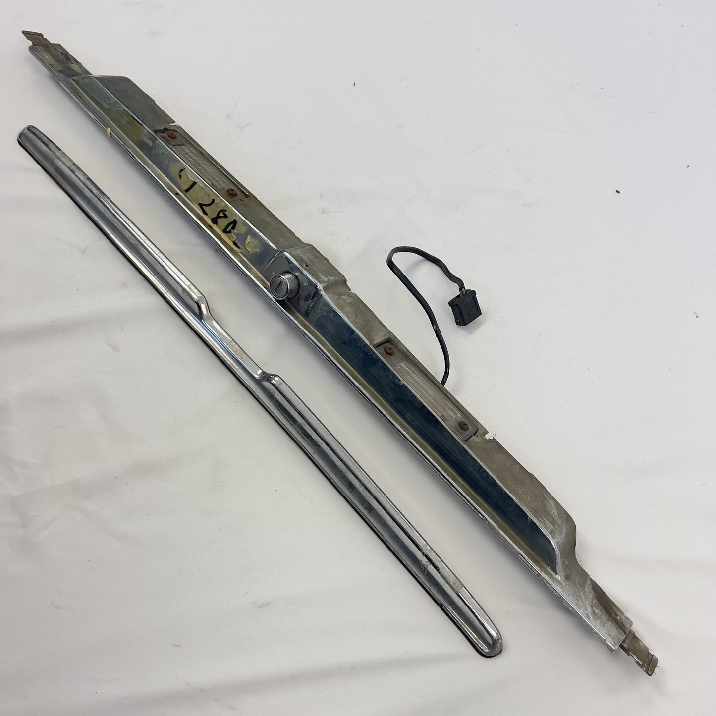Mercedes Benz Griff Heckdeckel Zierstab Chromblende – Bild 3