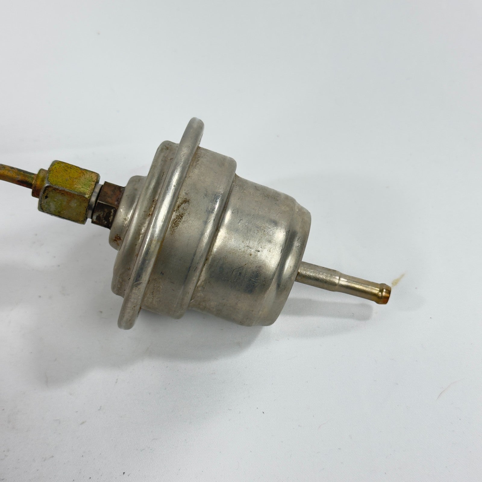 W201 W124 W126 Kraftstoffdruckspeicher 0004760621 – Bild 2