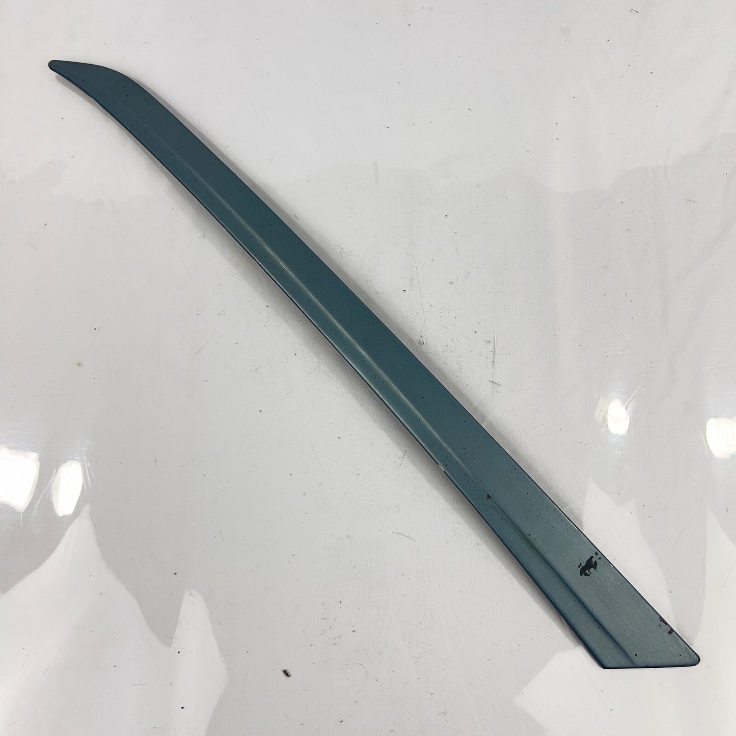 Mercedes Benz A1166980230 ASäule Beifahrerseite Zierleiste Leiste Blau – Bild 1