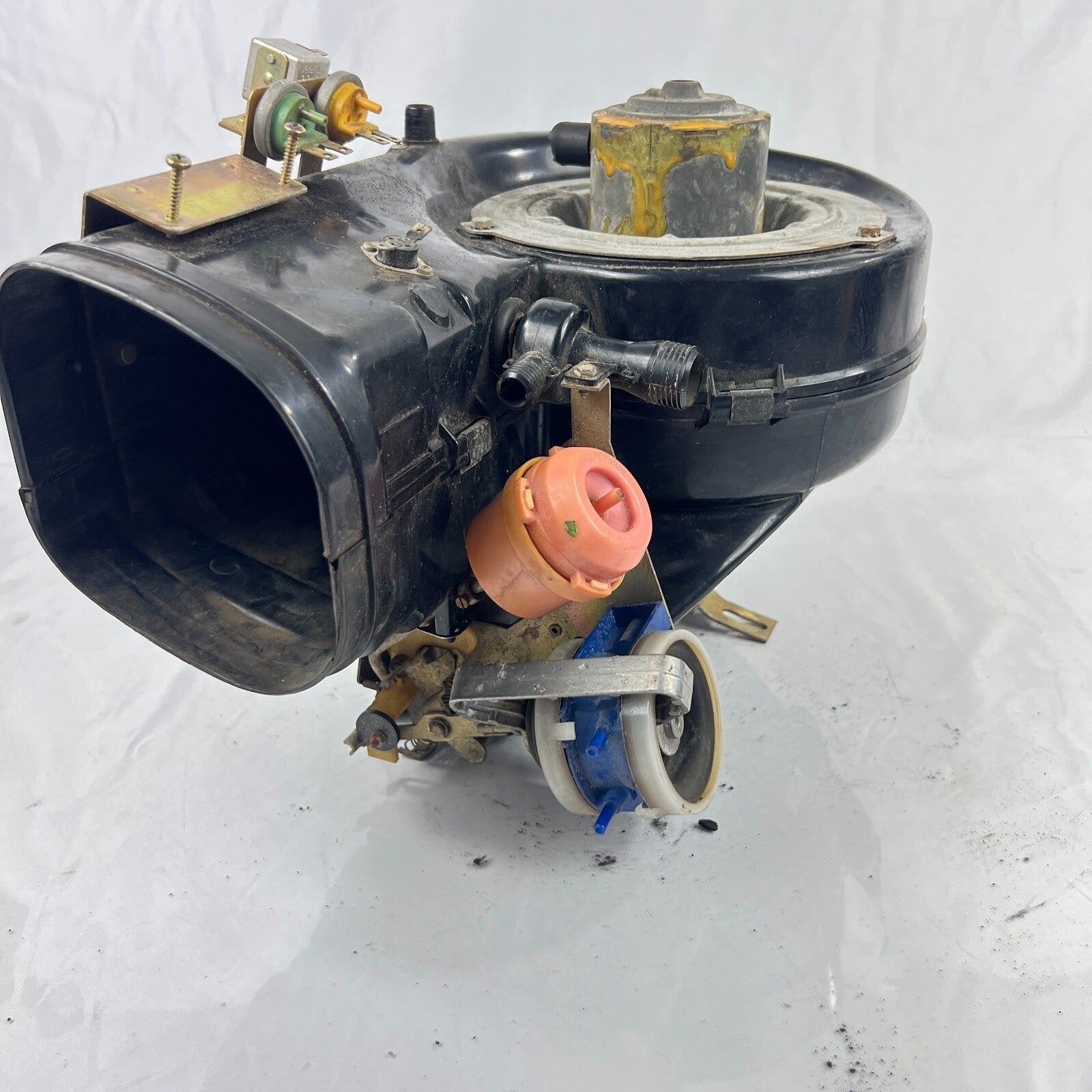 MercedesBenz 0008359802 1168300108 Gebäsemotor Klimaautomatik Gehäuse Gebäse – Bild 5