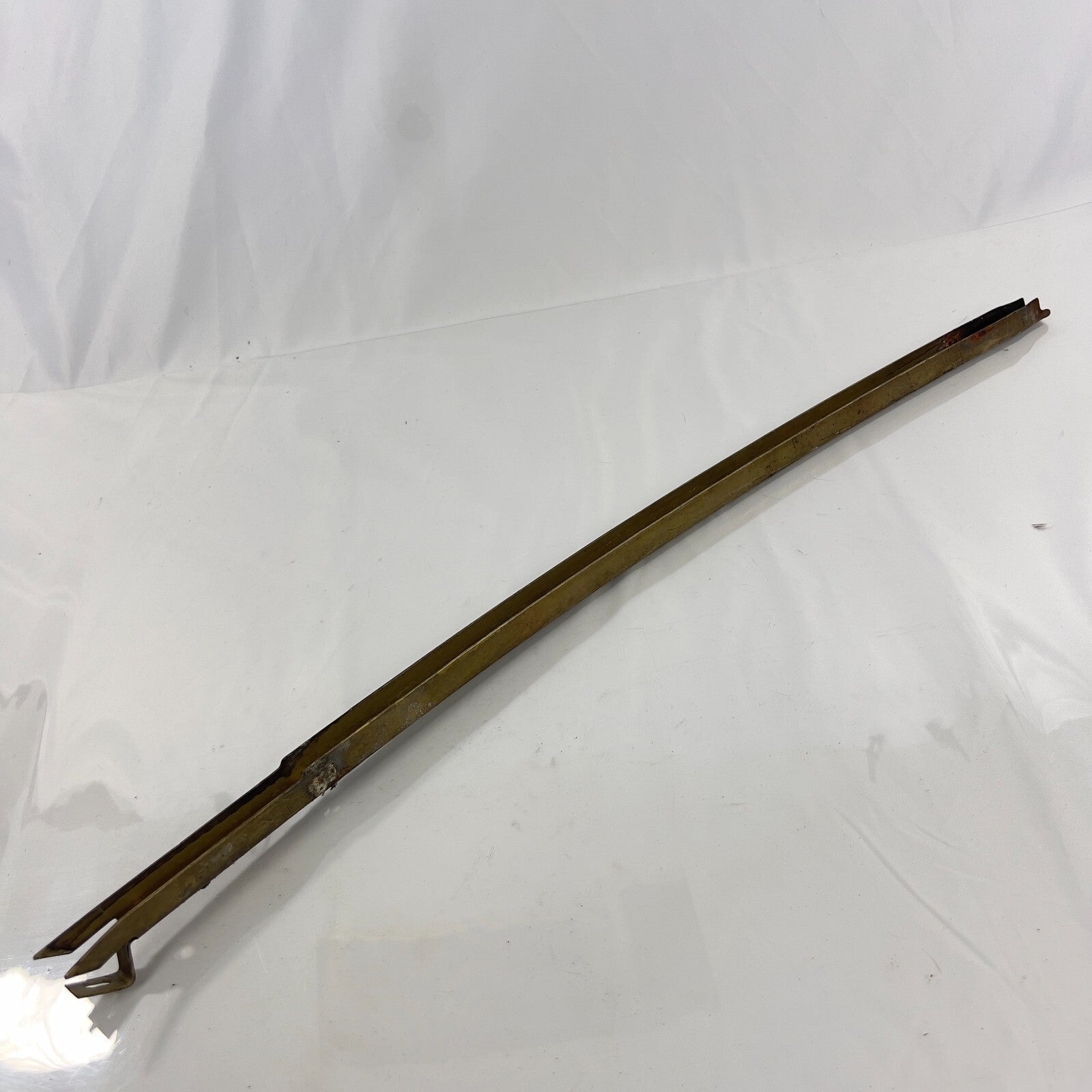 Mercedes Benz Fenstersteg Links Hinten Fahrerseite Fondtür Zierleiste 1167300319 – Bild 4