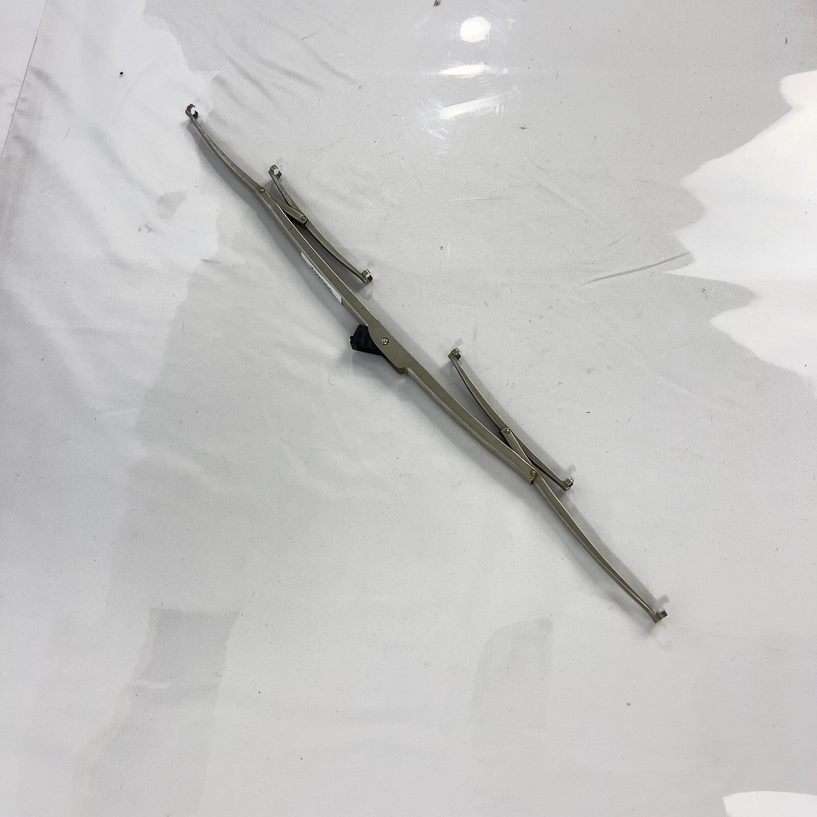 Mercedes Benz Bosch Scheibenwischer Wischblätter 480mm Lang Rechts A1168200145 – Bild 7