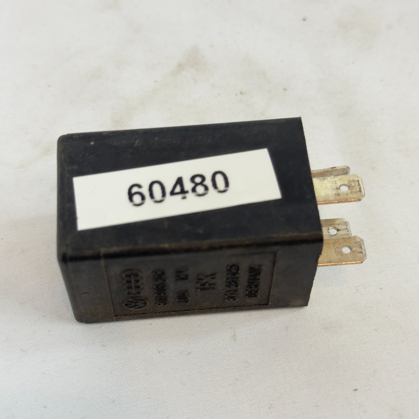 VW Relais 1 Schubabschaltung 811919096A Audi Seat Volkswagen Skoda Original8
