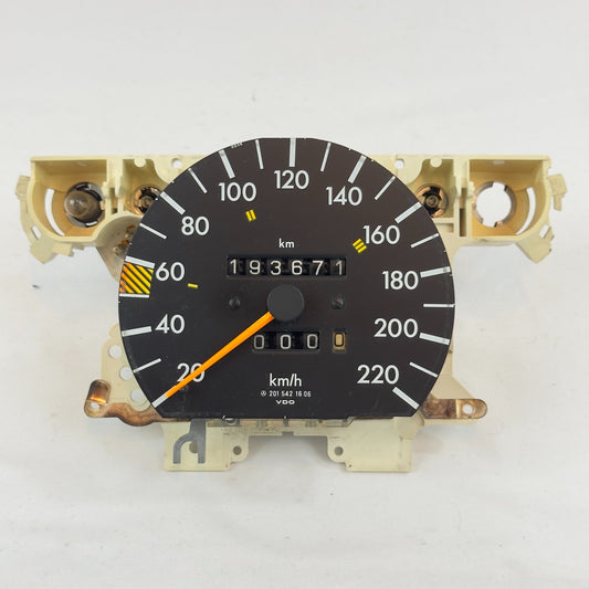 Mercedes W201 Tacho Tachometer Kombiinstrument E 2.0 2.3 2.6 Benzin 20154216060