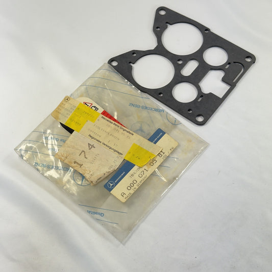 Mercedes Isolierflansch Vergaser Solex 4A1 0000710581 – Bild 1