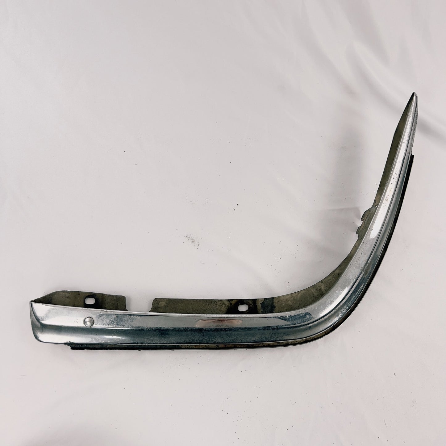 MercedesBenz Stossfanger Links für SEKlasse 116 Oldtimer Rarität A1168800170 – Bild 3