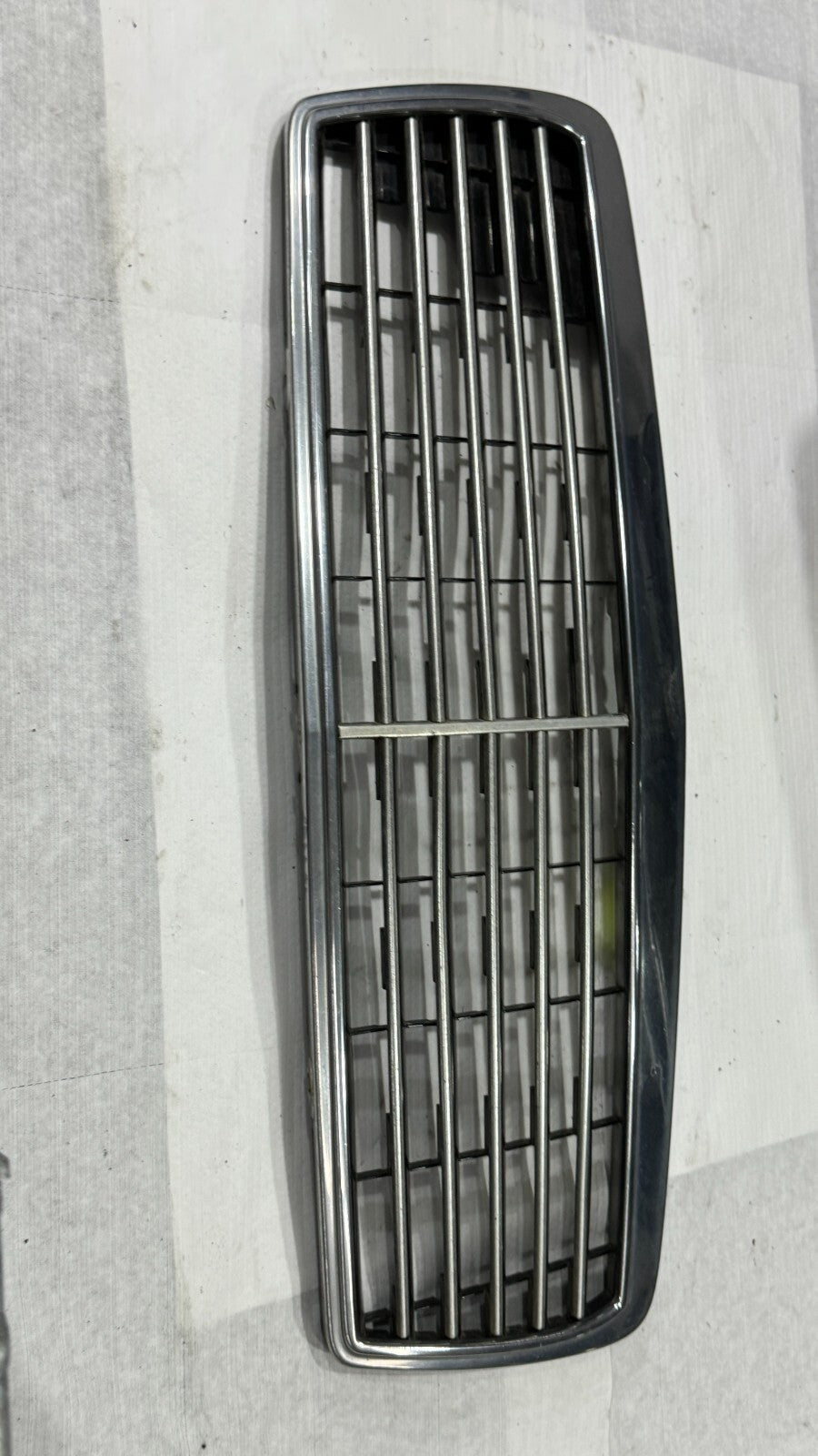 Mercedes Kühlergrill Frontgrill E Klasse W210 Original Elegance 2108800083 – Bild 2