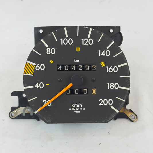 Mercedes W124 Tacho Tachometer Diesel E 250D 300TD 200kmh Diesel 12454219660