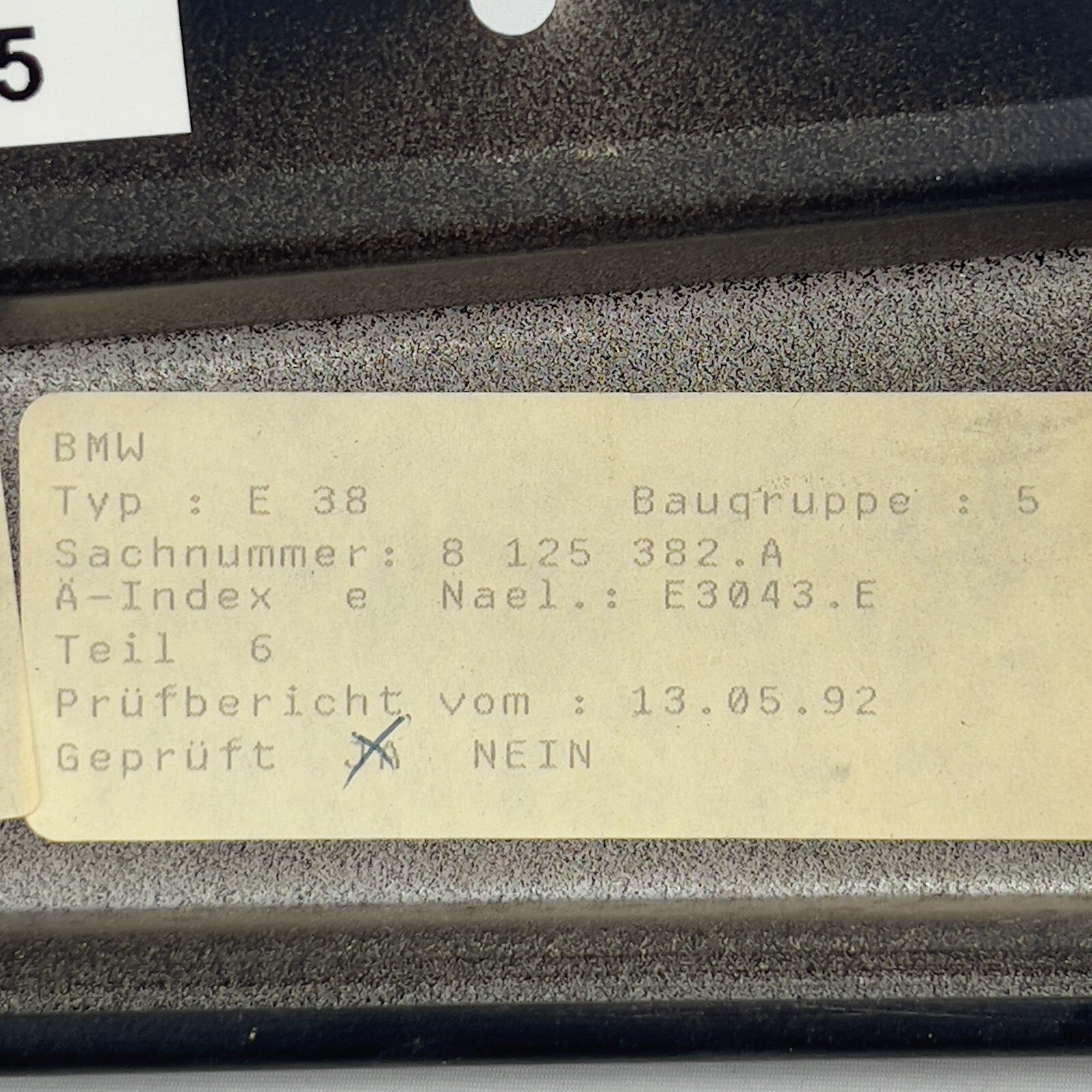 BMW E38 Blende Zierleiste Fensterrahmen Rechts Tür Hinten 51348125382 812538 – Bild 2