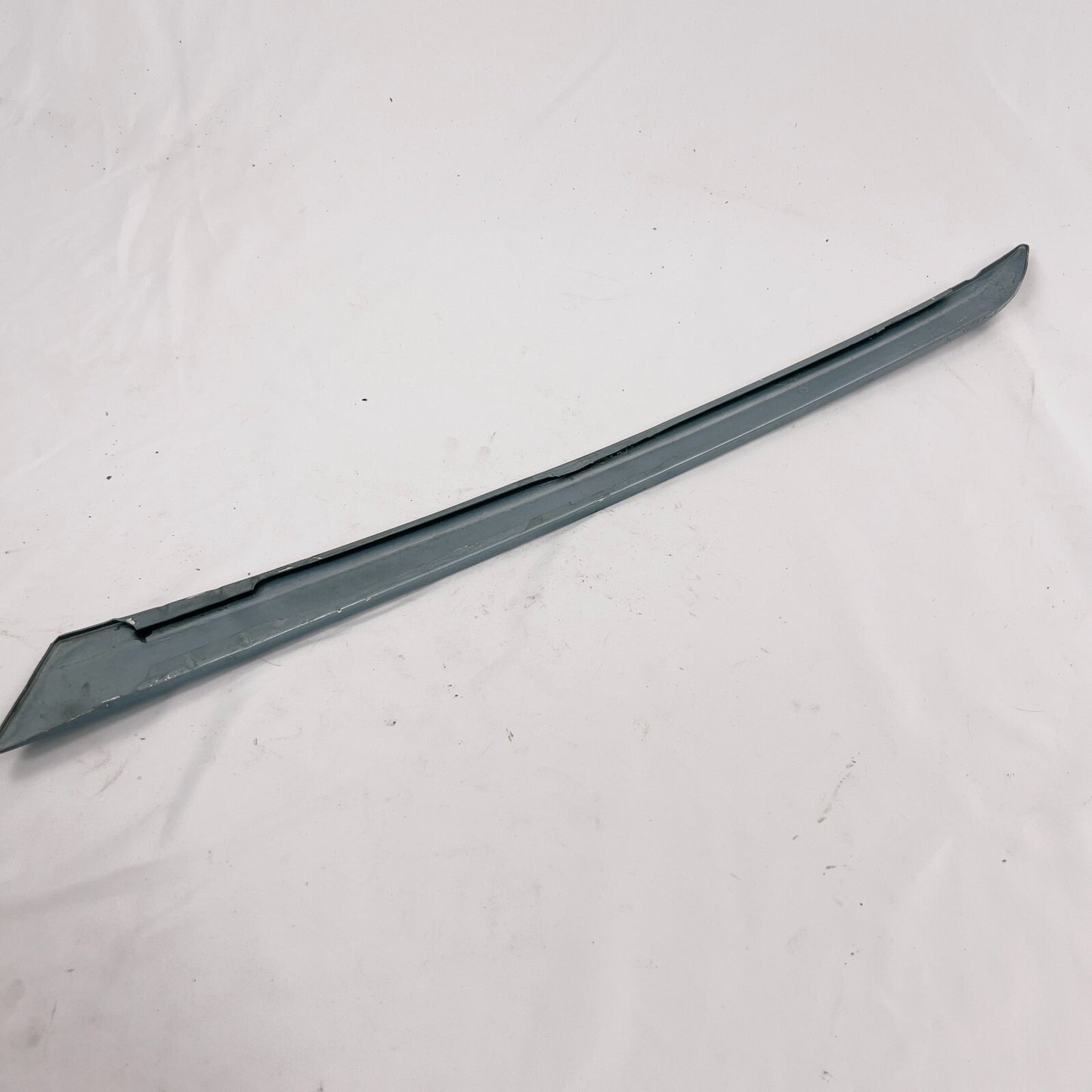 Mercedes Benz ASäule Fahrerseite Zierleiste Leiste Blau W116 A1166980130 – Bild 8