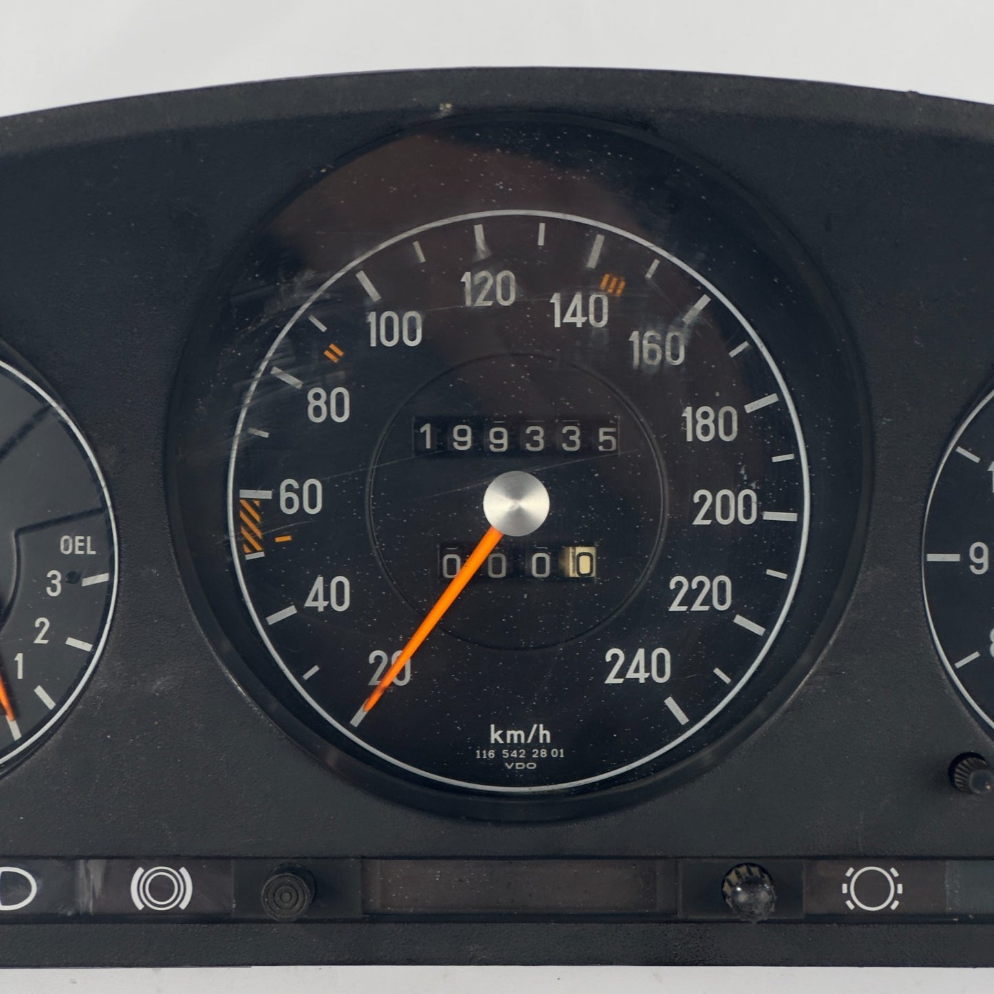 Mercedes W116 W107 Tacho Kombiinstrument Uhr Tankanzeige 240kmh VDO 11654228012
