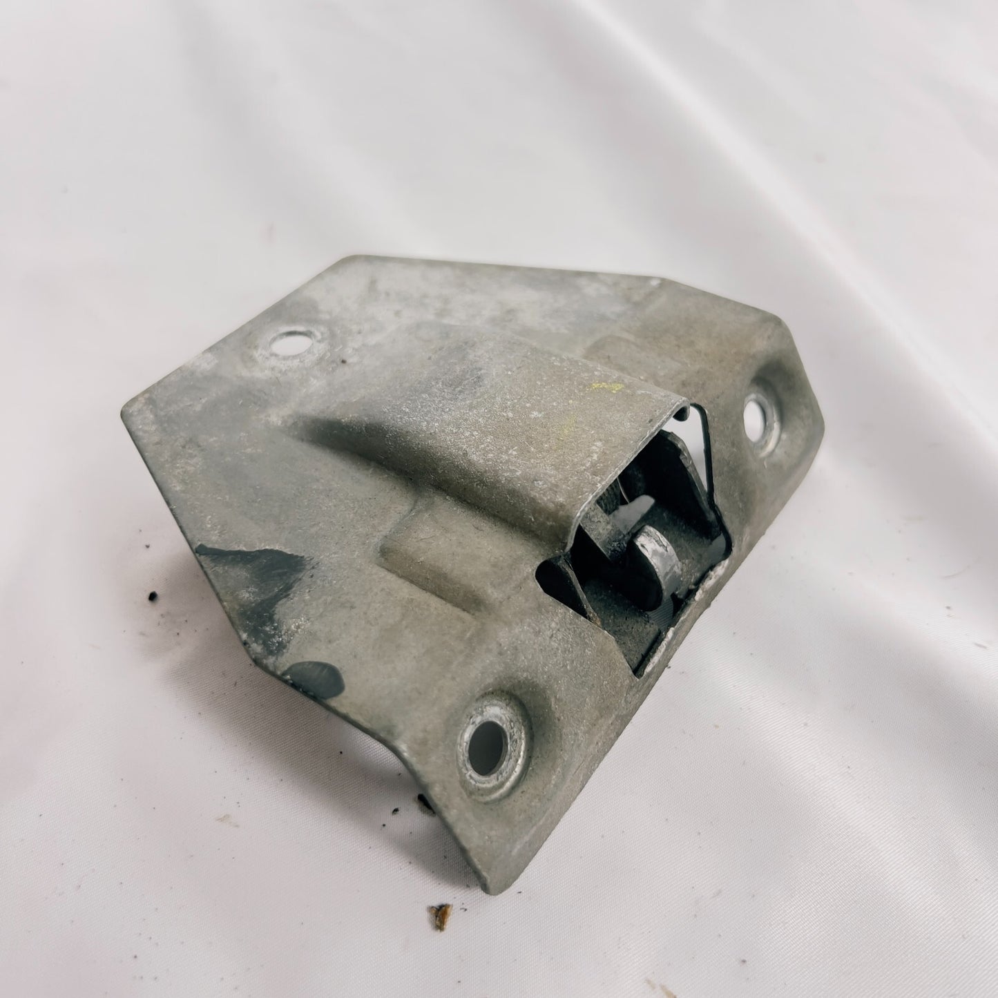 MercedesBenz W116 R107 Heckklappe Heckklappenschloss Oldtimer A1137500285 – Bild 1