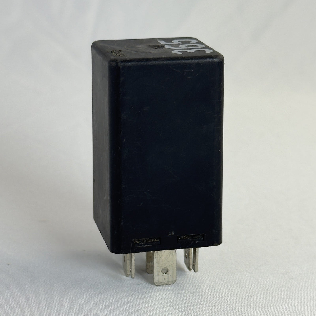 Audi Relais 365 8D0959257 Steuergerät elektrische – Bild 5
