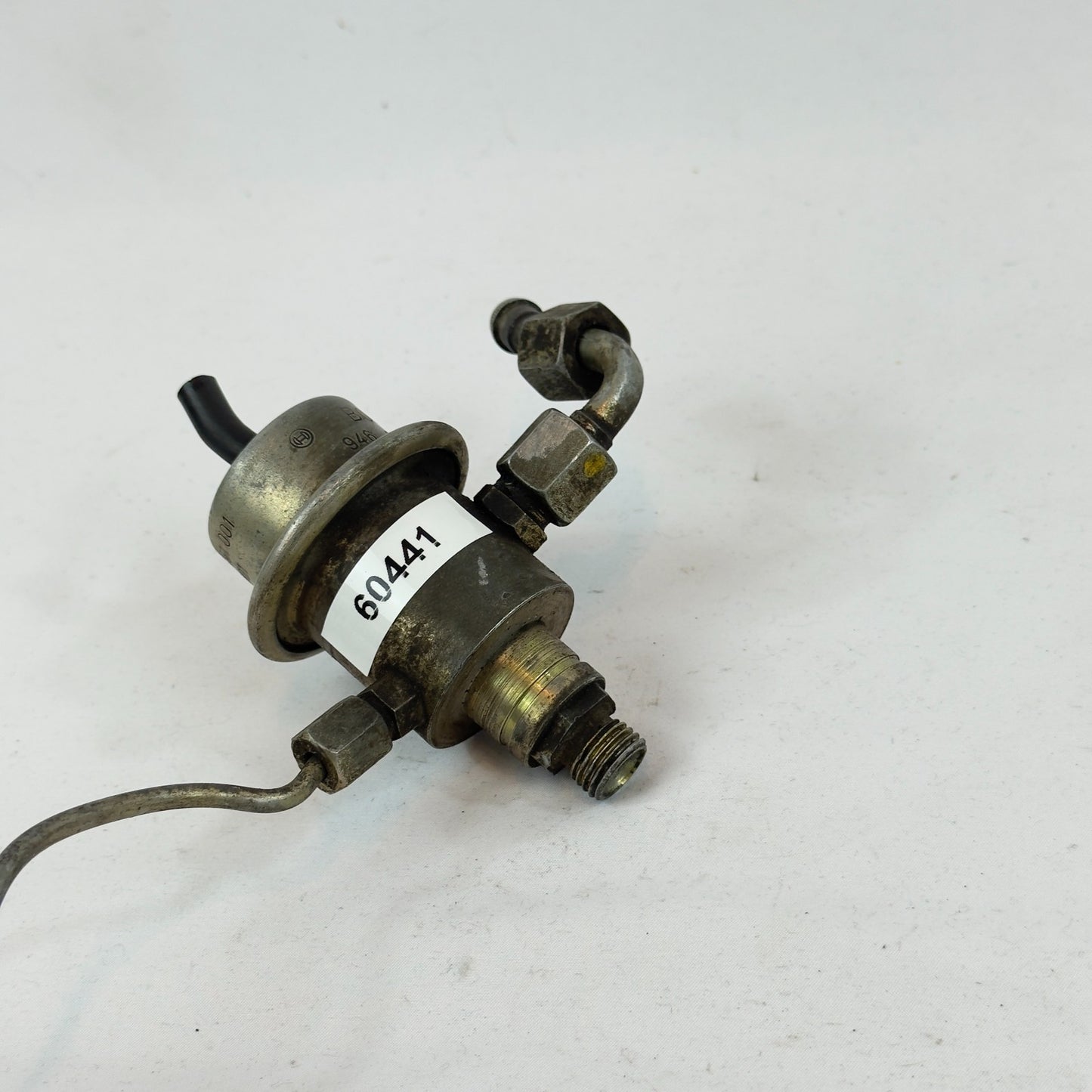 Mercedes W126 R129 W124 W201 Druckregler Kraftstoffdruckregler 0438161001 BOSCH4