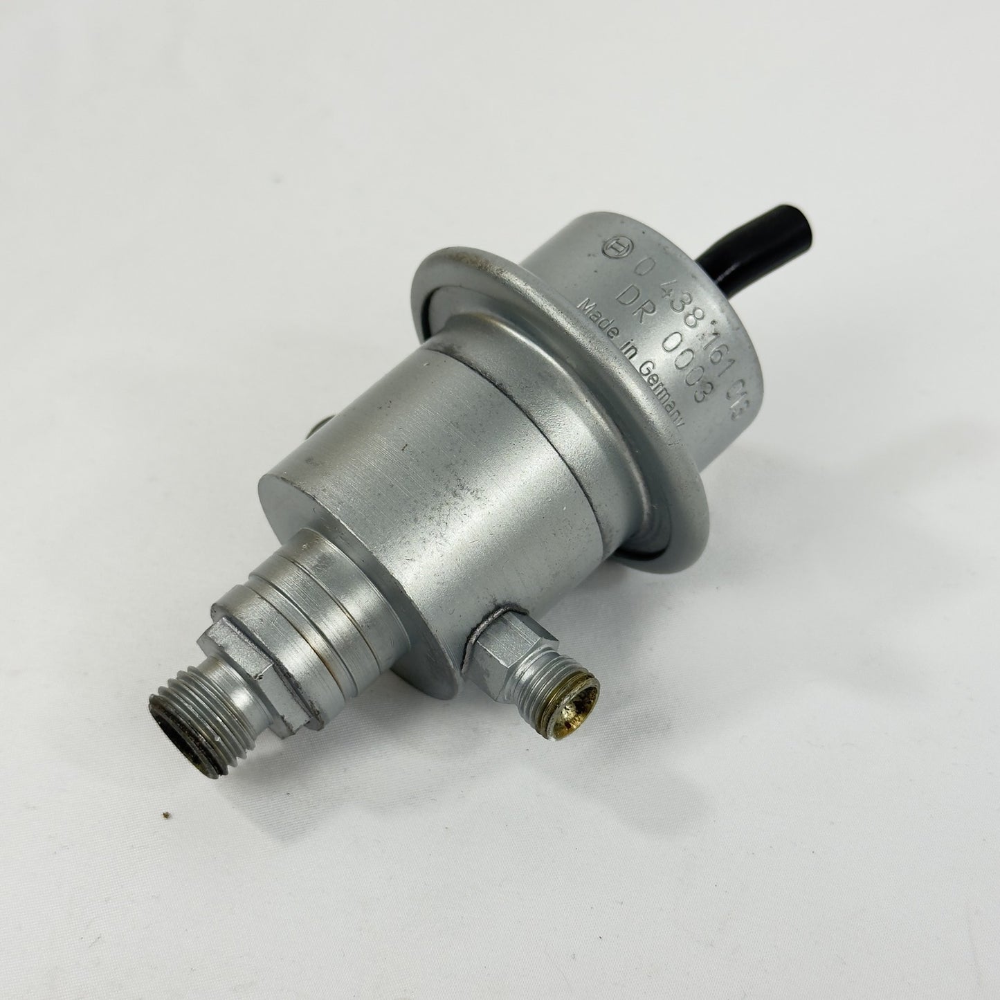Bosch 0438161013 Druckregler KE-Jetronic Mercedes – Bild 1