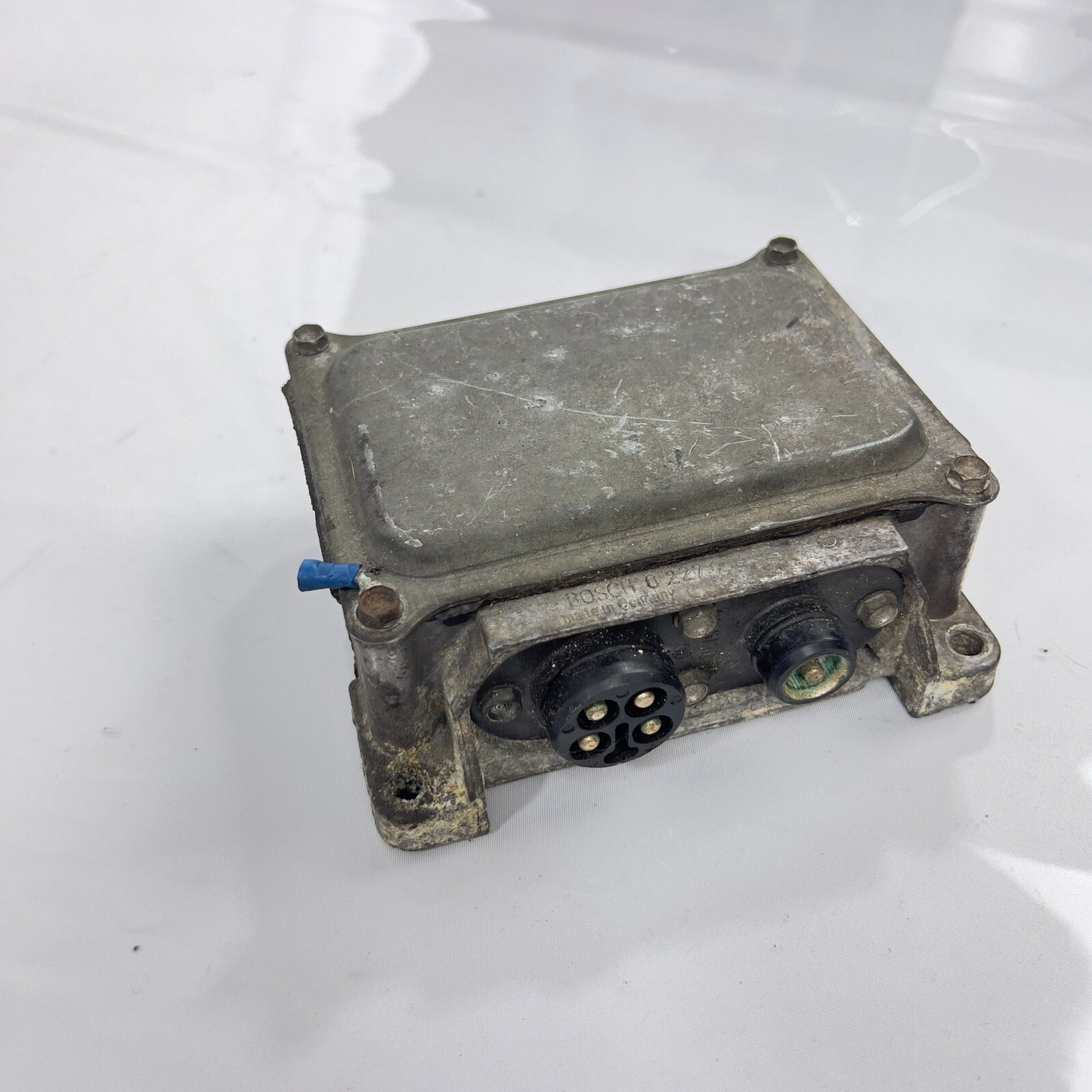 Bosch Schalter Zündanlage Zündsteuergerät Elektrisches Steuergerät A0005457632 – Bild 3