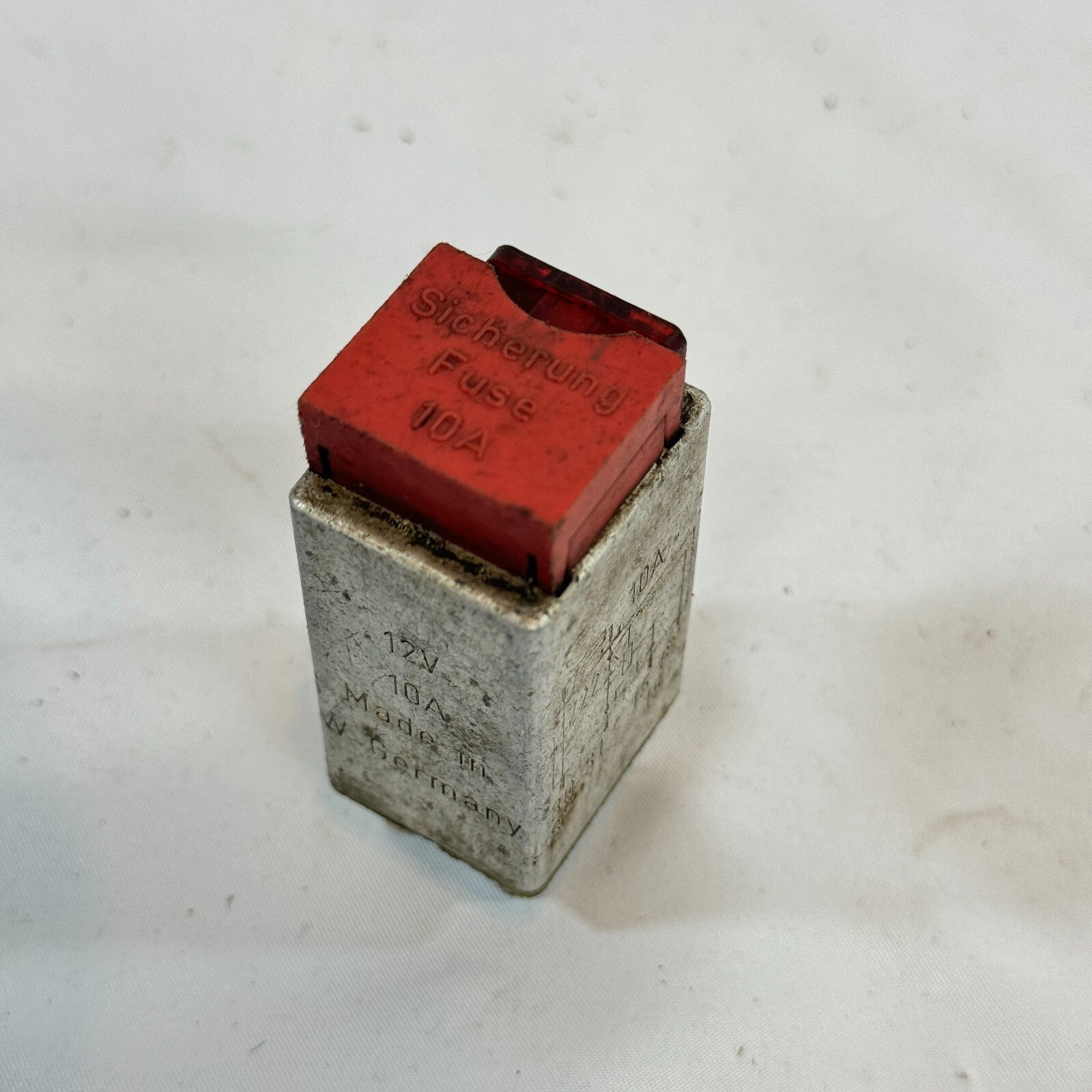Überspannungsschutzrelais Schutz Relais W107 W126 W201 W123 W460 1265404745 – Bild 2