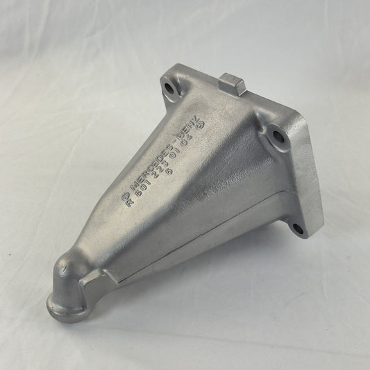 Mercedes Motorträger rechts A6012230104 Motorhalter OM – Bild 1