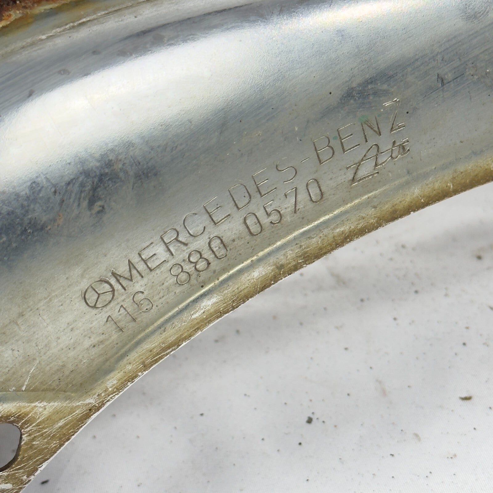 Stossfaenger Stossstange Links Vorne Chrom A1168800570 MercedesBenz W116 – Bild 3