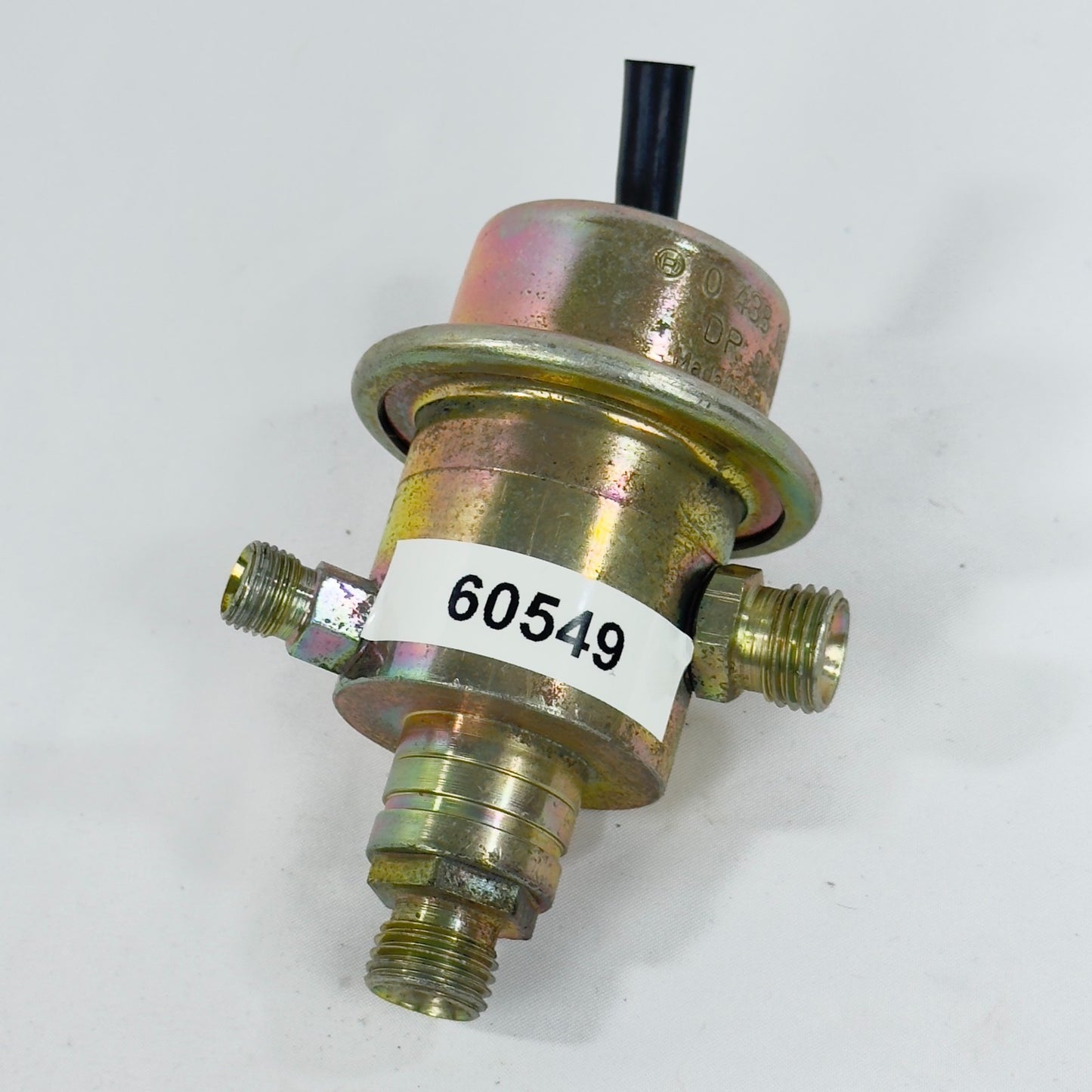 Mercedes Kraftstoffdruckregler Druckregler 0438161001 BOSCH W126 R129 W124 W2017