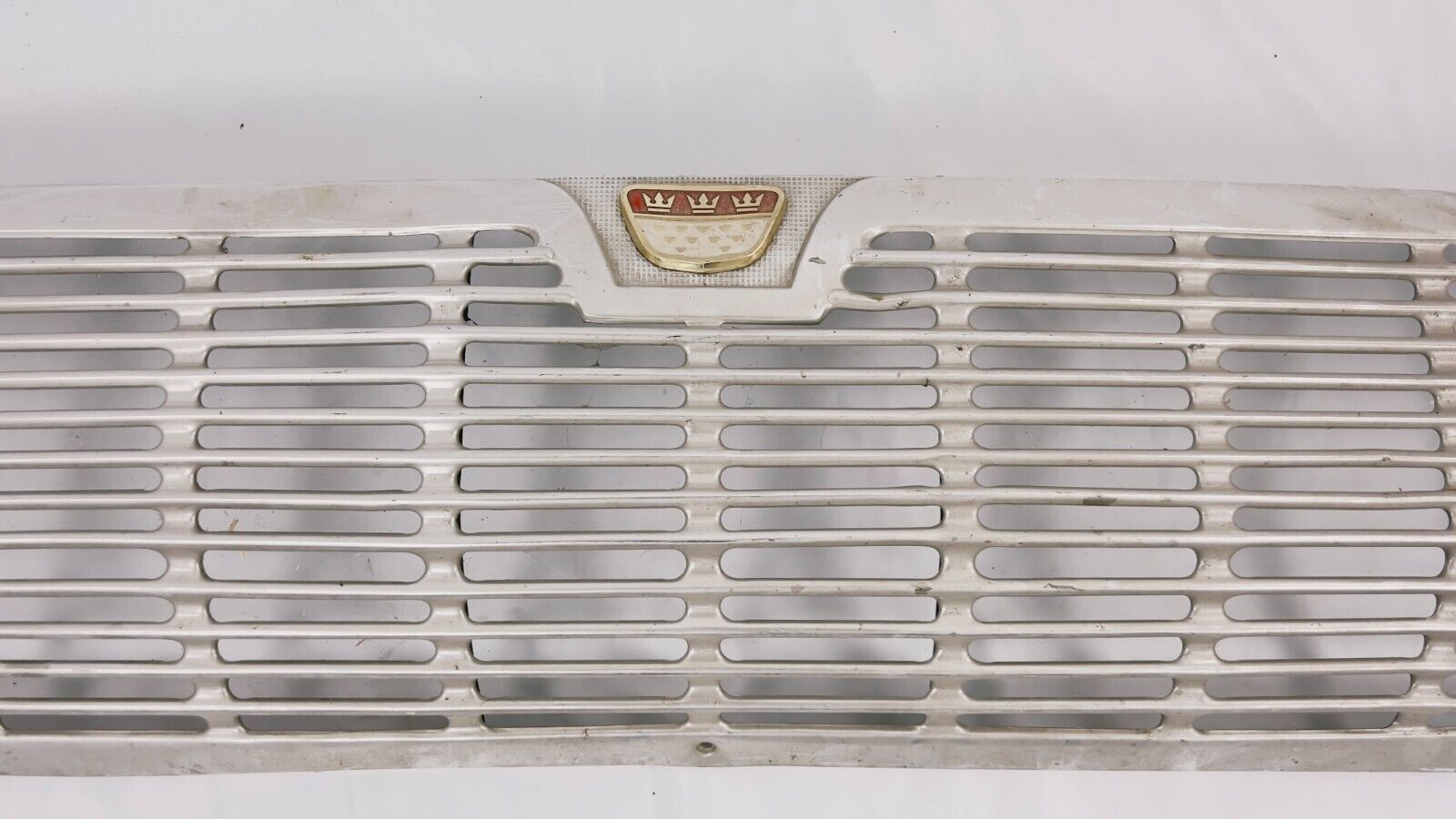 Kühlergrill Ford Taunus P5 17M 20M Original Verbogen Guter Chrom