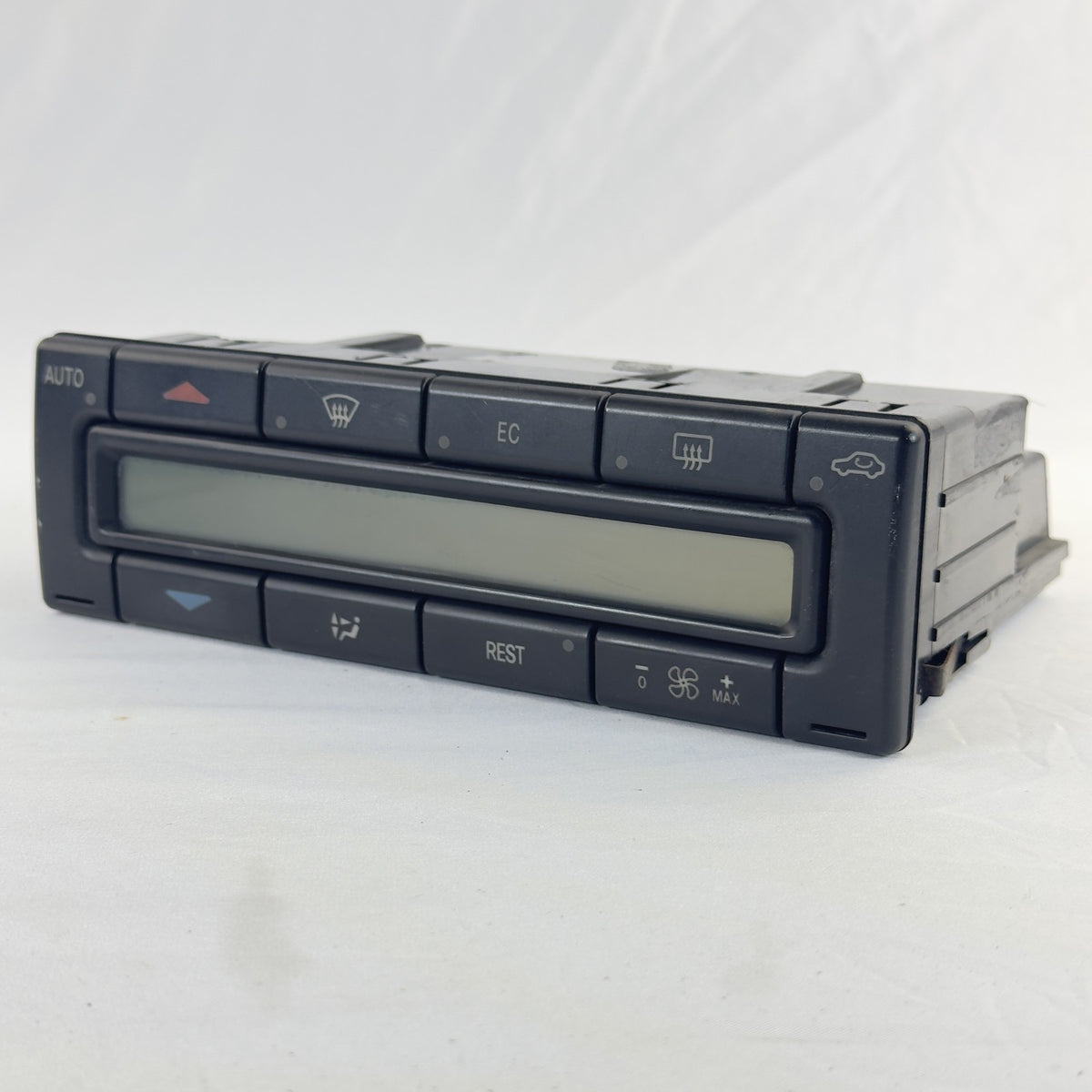 Mercedes W202 S202 Klimabedienteil A2028301385 – Bild 1