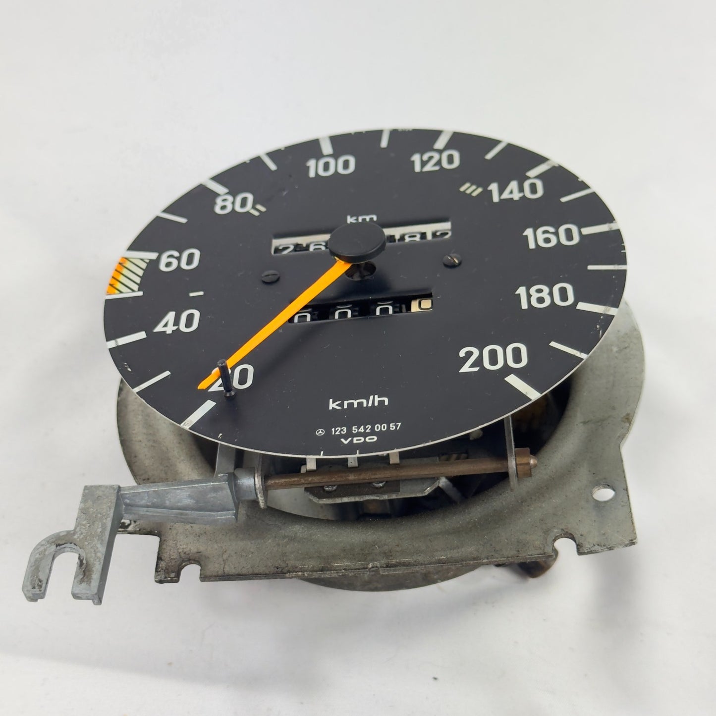 Mercedes W123 Tacho Tachometer Kombiinstrument 4 Gang VDO 200kmh 12354200571