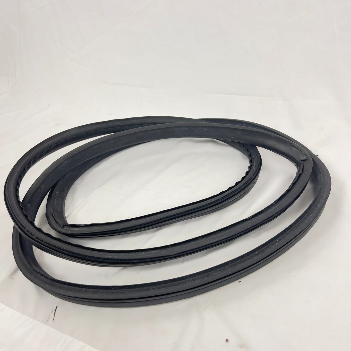 MercedesBenz W116 Heckscheibendichtung Dichtung TecDoc Weatherstrip A1166700039 – Bild 3