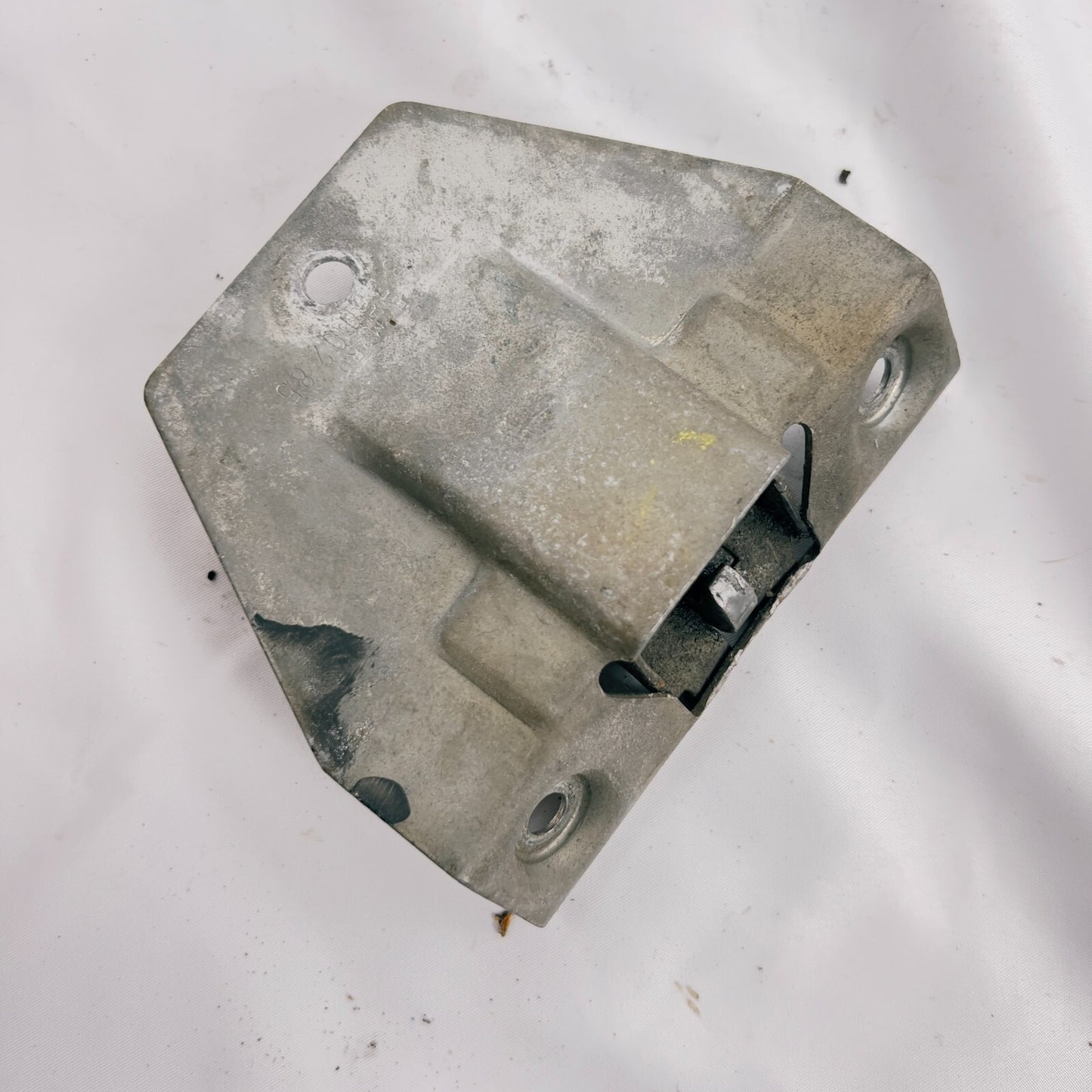 MercedesBenz W116 R107 Heckklappe Heckklappenschloss Oldtimer A1137500285 – Bild 2