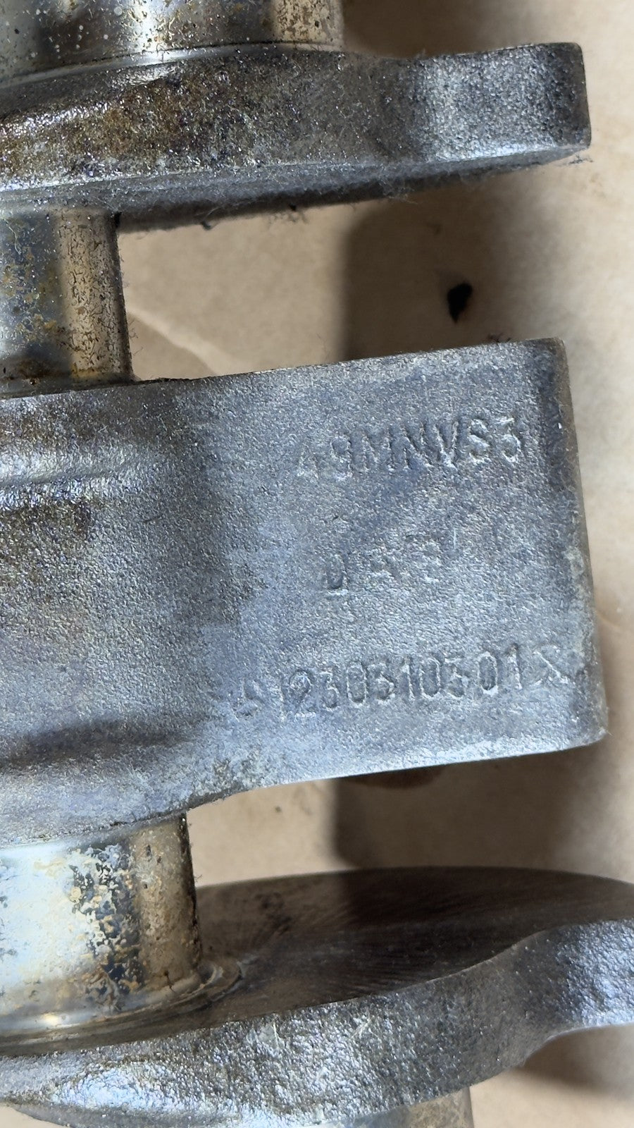 Mercedes M123 Kurbelwelle + Schwungrad 250 250 T W123 – Bild 2