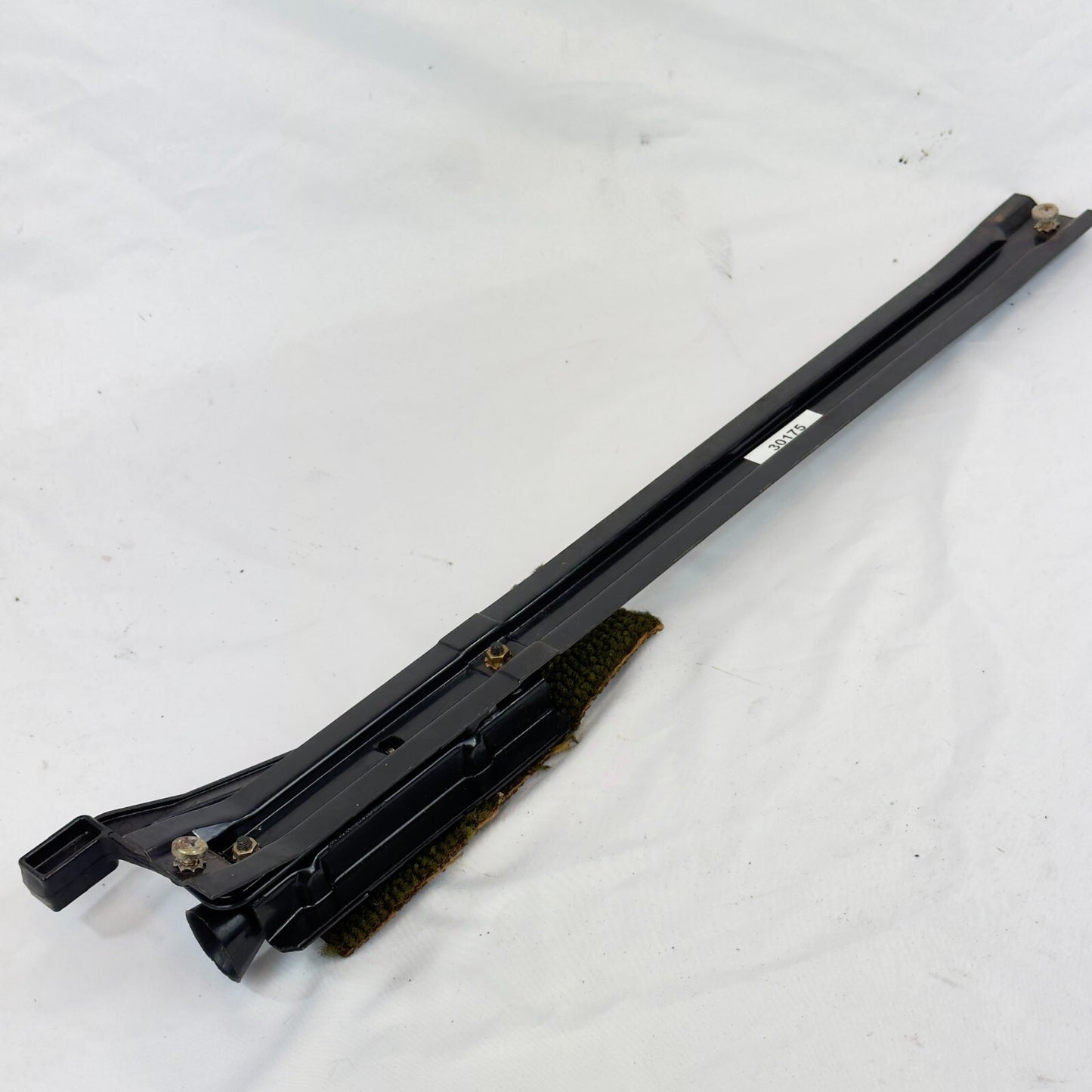 MercedesBenz Kopfstütze Schiene Vorne Sitz W116 W110 W107 W108 W109 W114 W115 – Bild 1