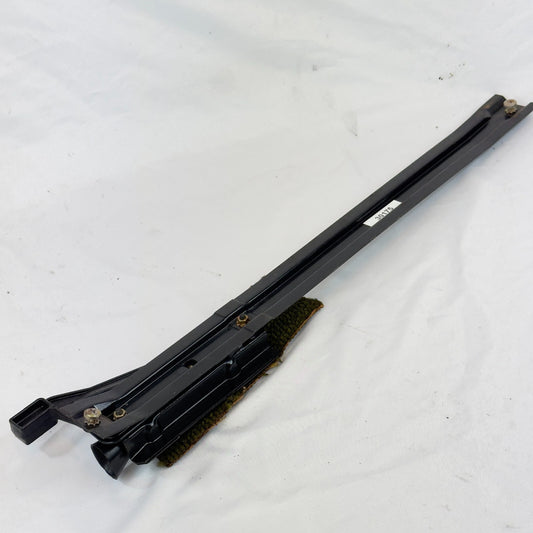 MercedesBenz Kopfstütze Schiene Vorne Sitz W116 W110 W107 W108 W109 W114 W115 – Bild 1