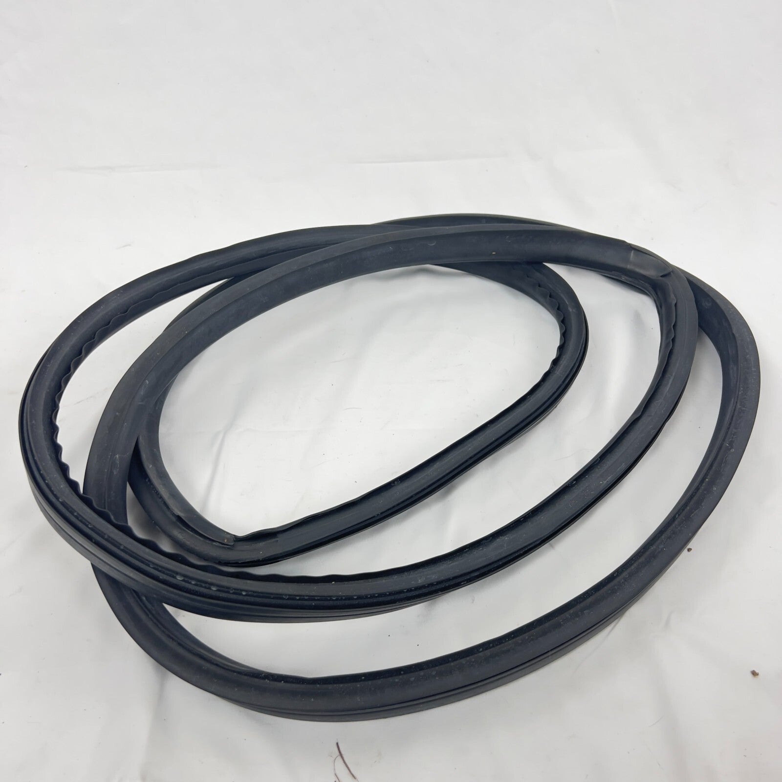 MercedesBenz W116 Heckscheibendichtung Dichtung TecDoc Weatherstrip A1166700039 – Bild 6