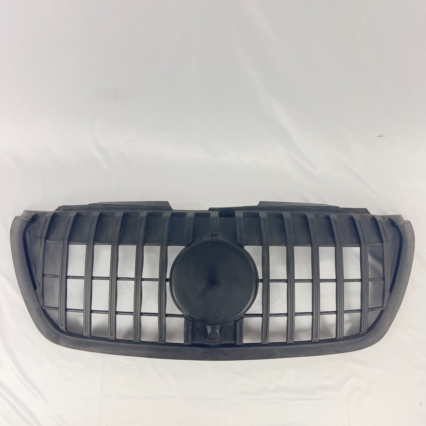 Gitter Kühlergrill Beplankung Motorhaube Schutzgitter Halter Mercedes Nachbau – Bild 1